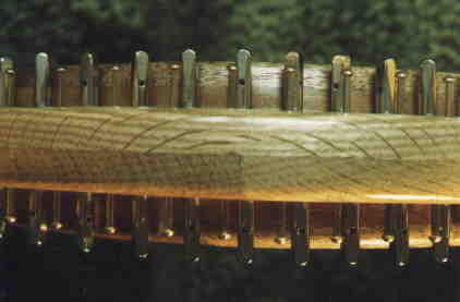 Detail: Wirbel kleine Harfe